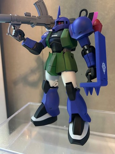 Zaku gato colore - i,